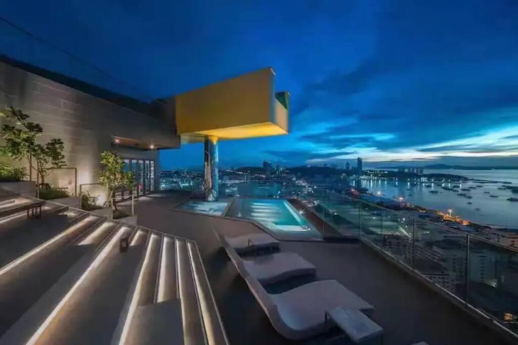 Edge Central Pattaya Seaview Residence المظهر الخارجي الصورة